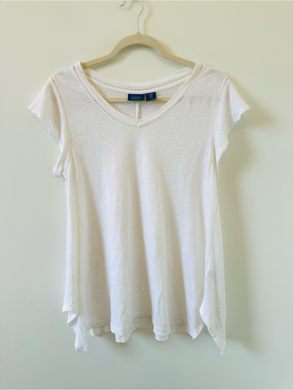 Antibes Blanc 100% linen soft white top Size Medium